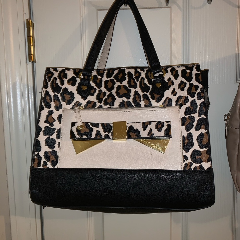 Betsy Johnson shoulder purse